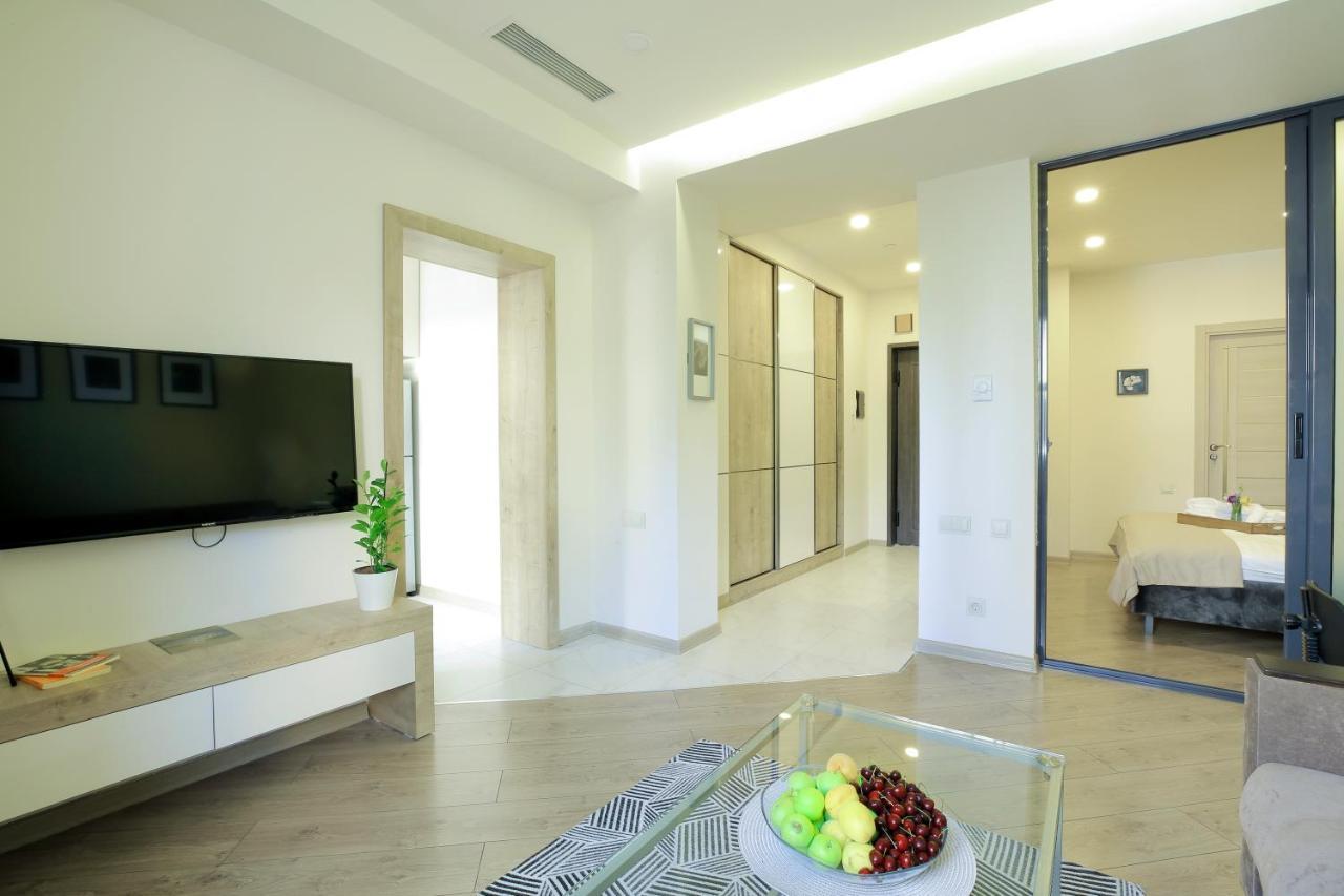 Seine Apartment By Downtown Inn, City Center เยเรวาน ภายนอก รูปภาพ